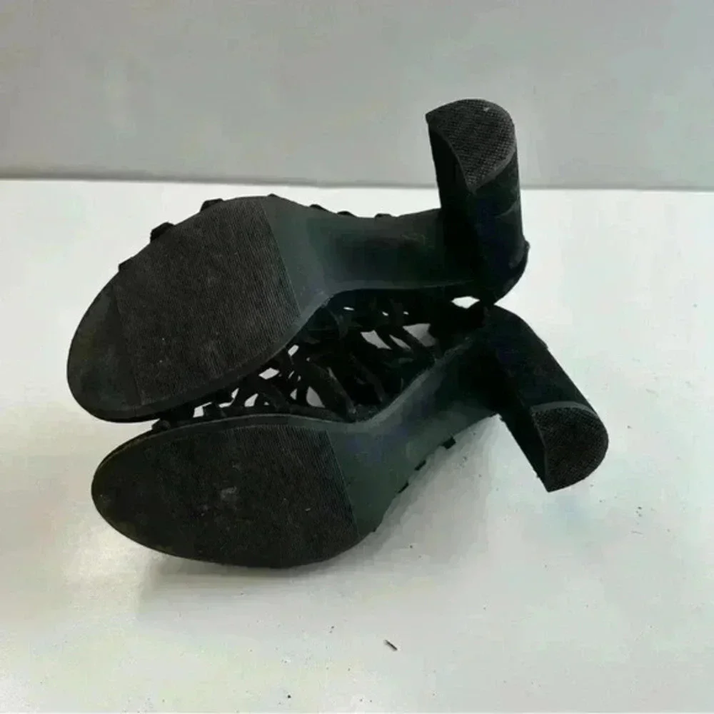 Material Girl Women’s Shoes Sandals Block Heels‎ Suede Black Size 6